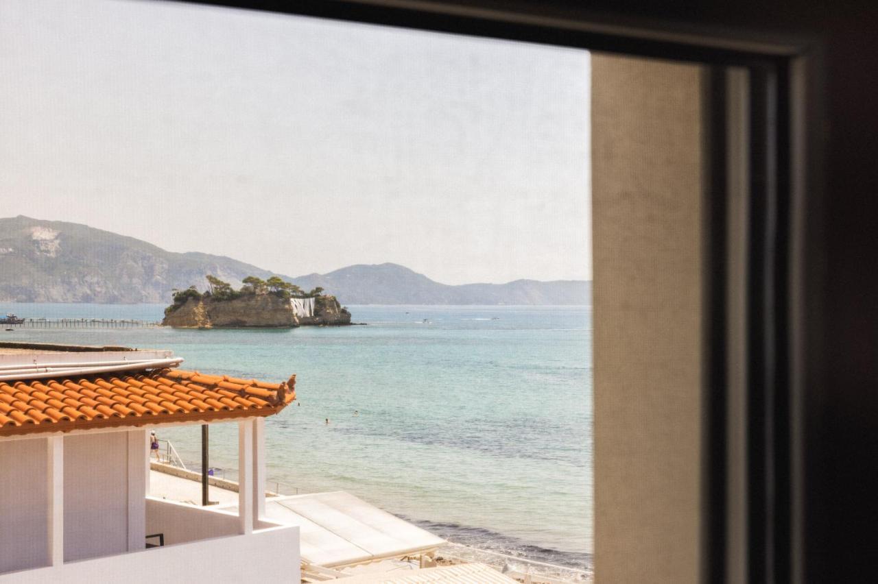 George Beachfront Apartments Литакия Экстерьер фото