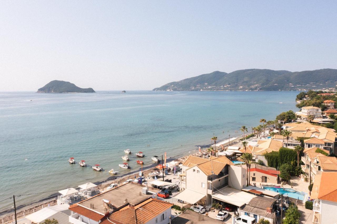 George Beachfront Apartments Литакия Экстерьер фото