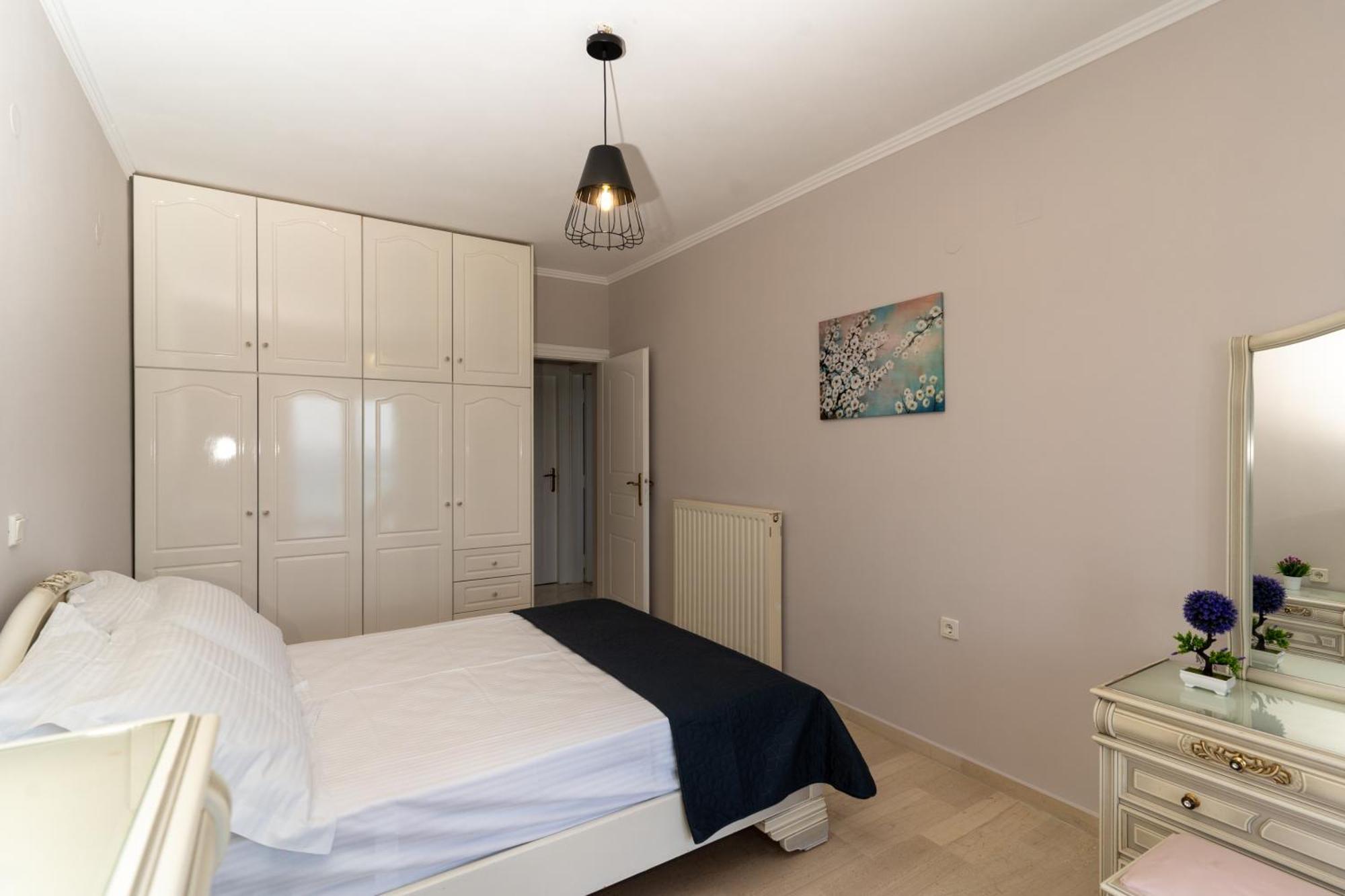 George Beachfront Apartments Литакия Номер фото