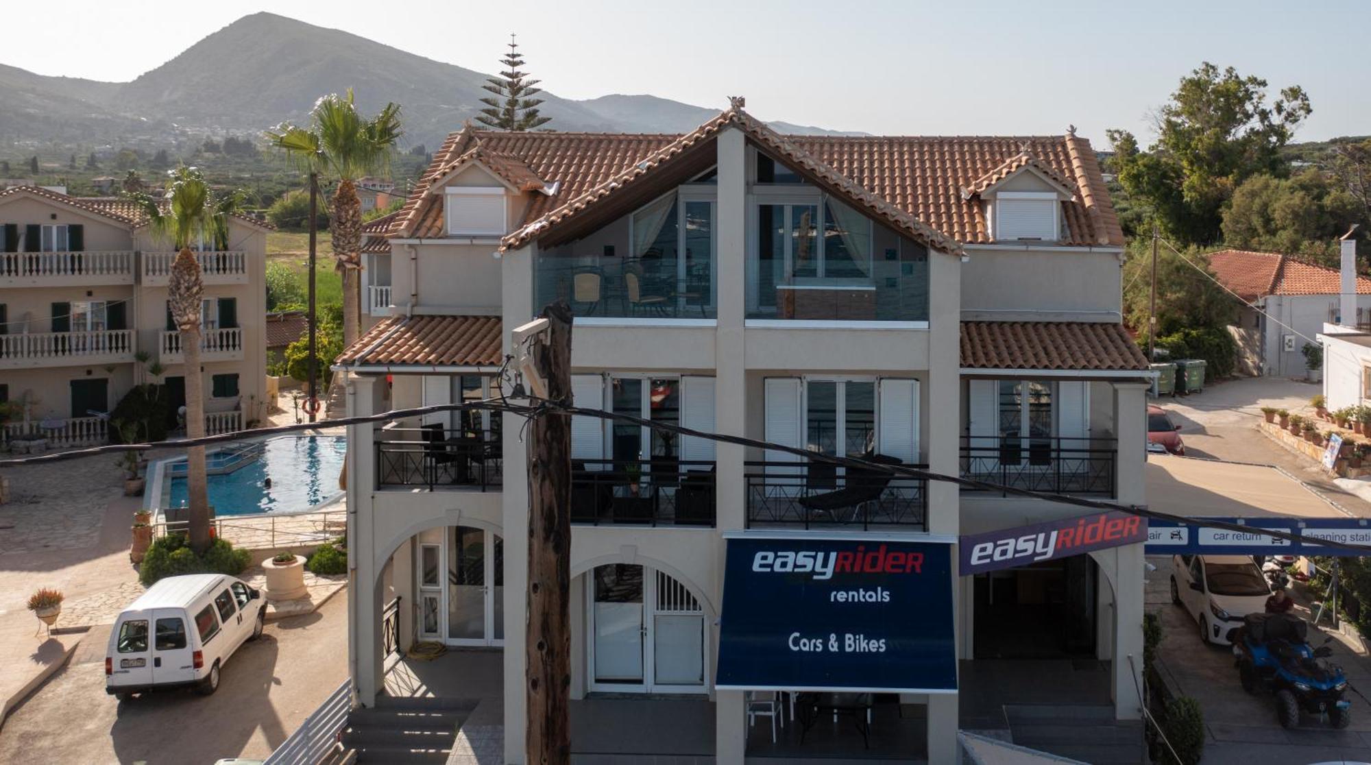 George Beachfront Apartments Литакия Номер фото